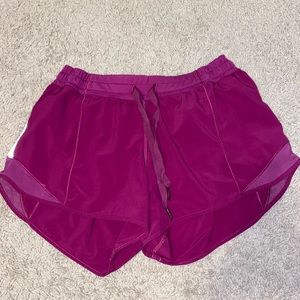 USED size 8 4in lululemon shorts
